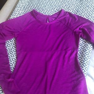 Old Navy active long sleeve go-dry shirt